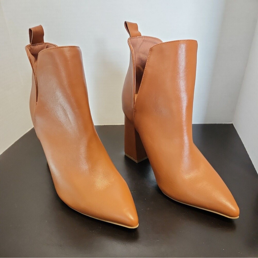 Journee Collection Women's Neima Pull On Booties Sz12 Brown